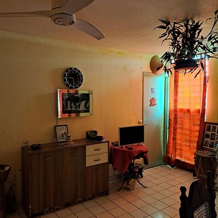 Appartamento Colocation Cite Urbaine Pointe-à-Pitre Esterno foto